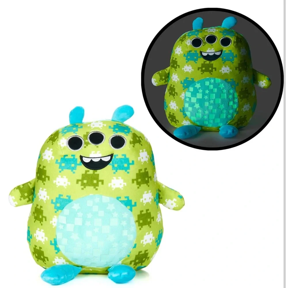 KIDS PREFERRED Two Sided Glow in The Dark Cuddle Pal Pixel The Alien Plush 11.5”